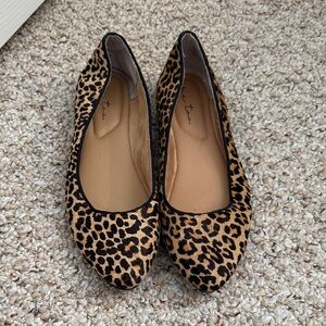 Me too calf hair Leopard Print Women's Flats 7.5